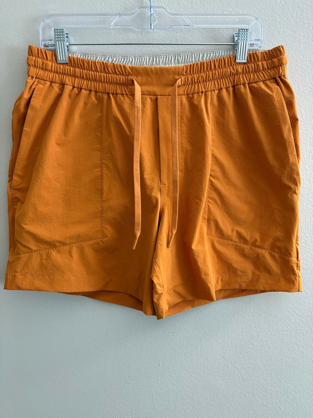 Lululemon Men's Bowline Short 5" Stretch Ripstop Autumn Orange Casual Gym Size L